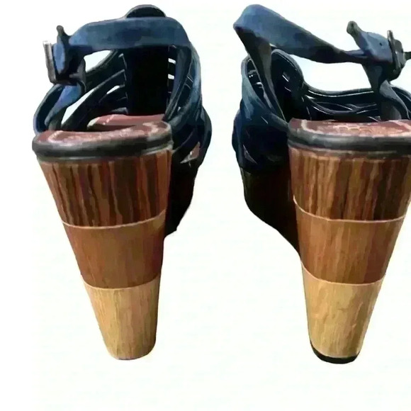 VINCE CAMUTO SANDALS Woman’s 8.5 M Onia Slingback Platform Blue Suede Wedge​ - Picture 7 of 9